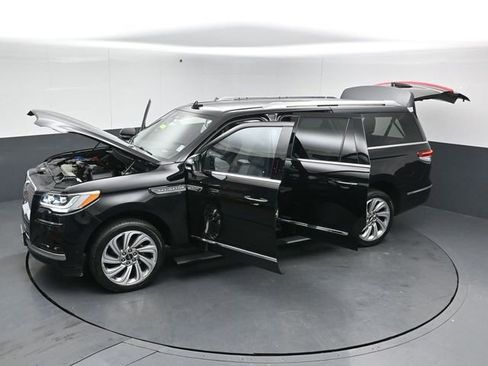 Certified 2022 Lincoln Navigator L Reserve image 55