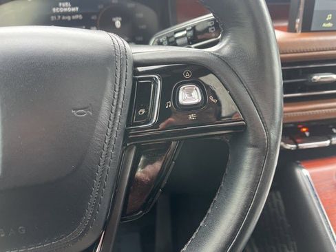 Used 2022 Lincoln Aviator Reserve w/ Equipment Group 201A image 32