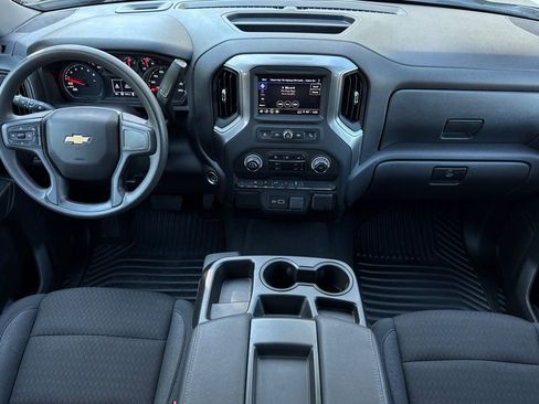Certified 2025 Chevrolet Silverado 1500 Custom image 15