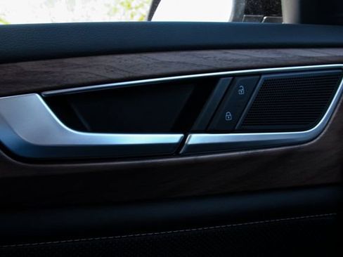 New 2026 Volkswagen Atlas SE image 15