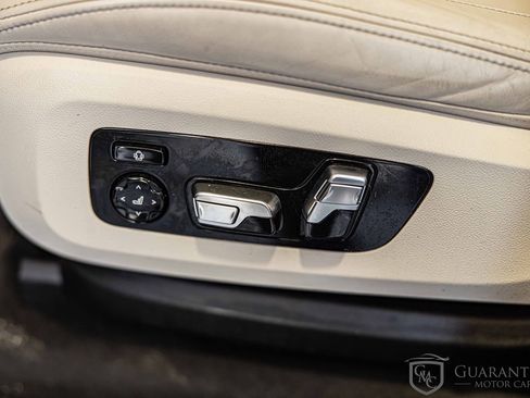 Used 2019 BMW X7 xDrive40i w/ Premium Package image 25