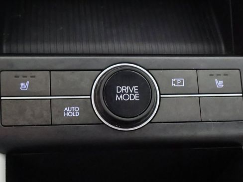 Used 2024 Hyundai Kona SEL image 43