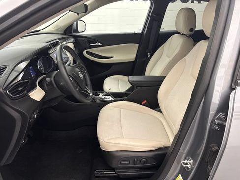 Used 2023 Buick Encore GX Preferred w/ Cold Weather Comfort Package FWD image 9