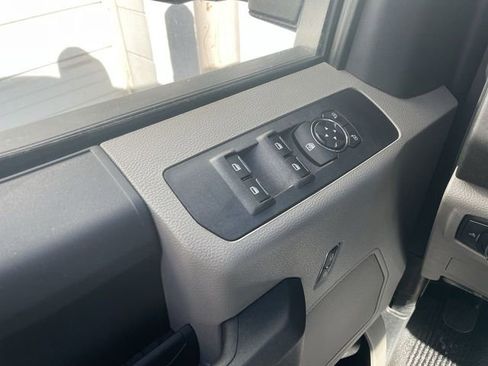Used 2022 Ford F250 XL w/ Power Equipment Group image 13