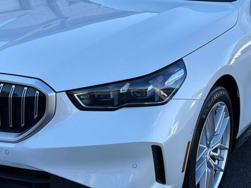 Certified 2025 BMW 540i xDrive AWD/4WD image 11