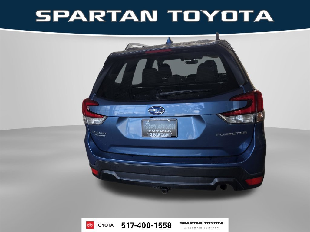 Used 2020 Subaru Forester Premium AWD/4WD image 8
