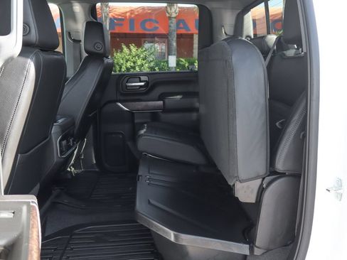 Used 2022 GMC Sierra 2500 Denali w/ Denali Ultimate Package AWD/4WD image 47