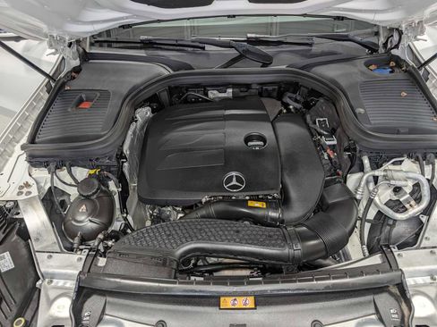 Used 2022 Mercedes-Benz GLC 300 GLC 300 image 14