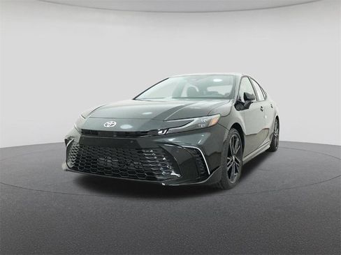 New 2026 Toyota Camry XSE image 32