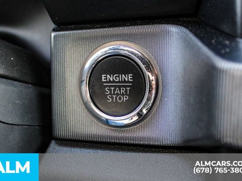 Used 2025 Ford F350 Platinum AWD/4WD image 26