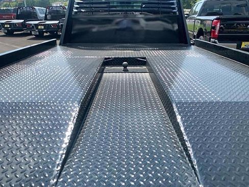 New 2025 Ford F450 Lariat image 9