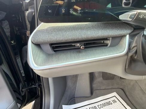 Used 2024 Lucid Air Touring AWD/4WD image 18