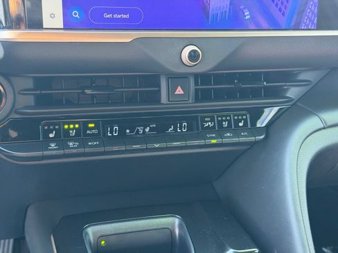Used 2025 Toyota Crown Signia w/ Advanced Technology Package AWD/4WD image 24
