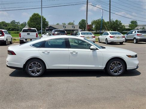 New 2023 Honda Accord EX image 14