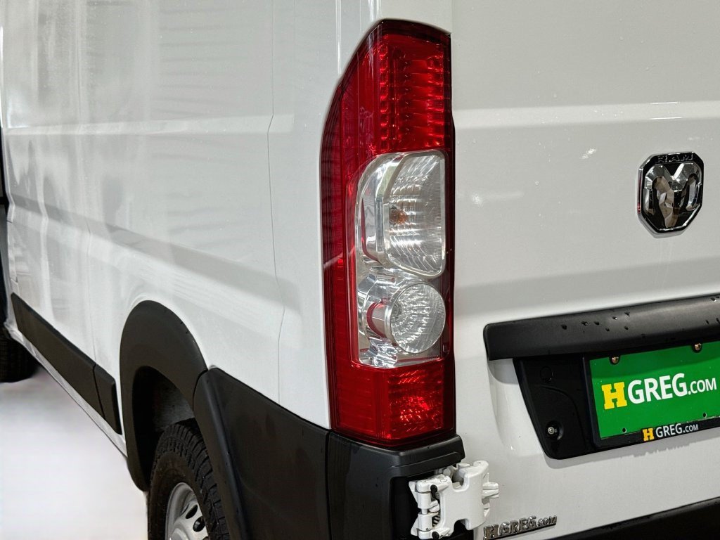 Used 2025 RAM ProMaster 2500 w/ Convenience Group FWD image 31