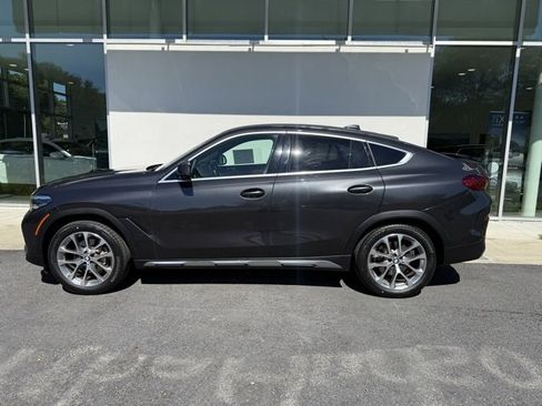 Used 2023 BMW X6 xDrive40i w/ Premium Package image 2