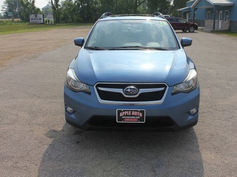 Used 2015 Subaru Crosstrek 2.0i Premium image 3