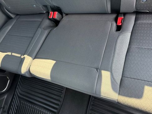 New 2026 Chevrolet Silverado 1500 LT image 38