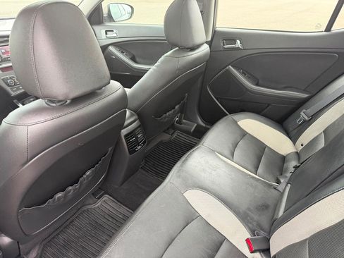 Used 2012 Kia Optima SX w/ Premium Pkg FWD image 9
