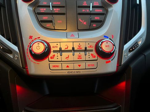 Used 2016 GMC Terrain SLT w/ Open Road Package image 30