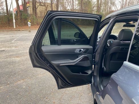 Used 2020 BMW X5 xDrive40i w/ Premium Package image 50