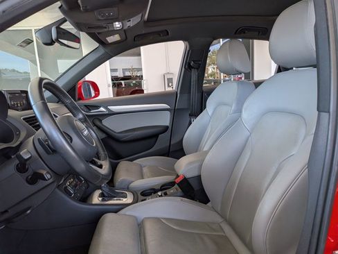 Used 2018 Audi Q3 2.0T Premium w/ Convenience Package image 15