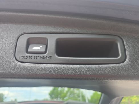Used 2024 Honda CR-V EX-L image 13