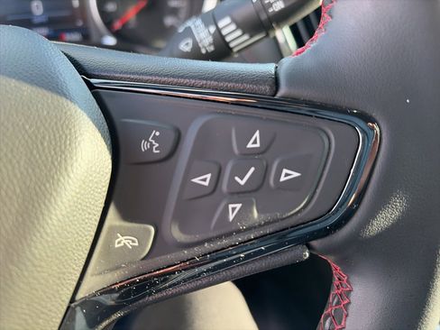 Used 2024 Chevrolet Equinox RS w/ LPO, Floor Liner Package image 18