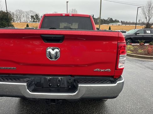 Used 2024 RAM 2500 Big Horn w/ Bed Utility Group image 9