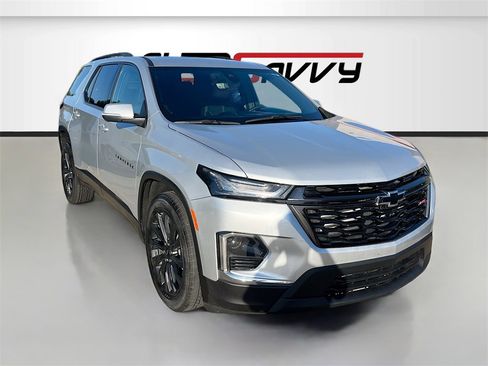 Used 2022 Chevrolet Traverse RS w/ LPO, Floor Liner Package image 1