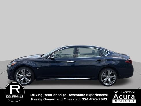 Used 2015 INFINITI Q70 L 5.6 w/ V8 Deluxe Technology Package AWD/4WD image 11