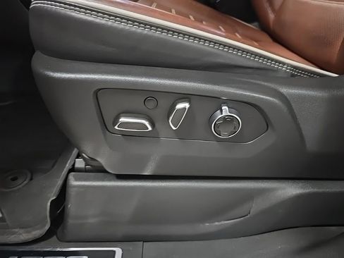 Used 2023 GMC Sierra 1500 Denali Ultimate image 16