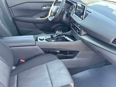 New 2026 Nissan Rogue SV image 11