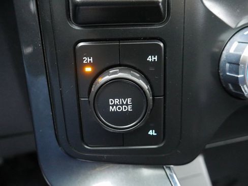 Used 2022 Ford F150 XLT w/ Equipment Group 302A High image 19