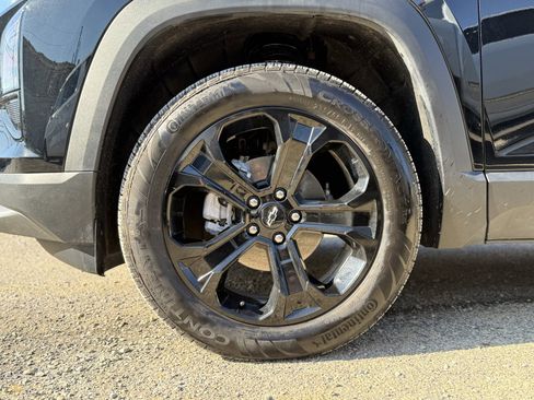 Used 2026 Chevrolet Equinox LT w/ Convenience Package II image 25