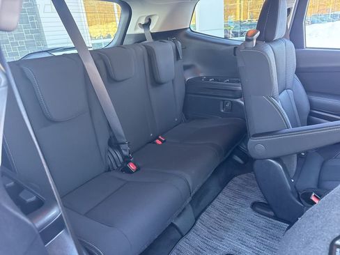 Used 2023 Subaru Ascent Premium w/ Convenience Package image 21