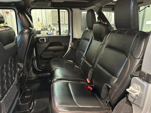 Used 2020 Jeep Wrangler Unlimited Rubicon image 27