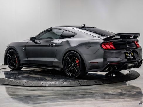 Used 2020 Ford Mustang Shelby GT500 w/ Technology Package RWD image 10