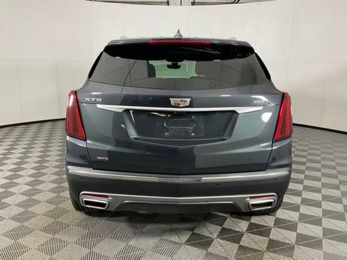 Used 2022 Cadillac XT5 Premium Luxury w/ Technology Package AWD/4WD image 5