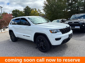 Used 2019 Jeep Grand Cherokee Laredo AWD/4WD image 1