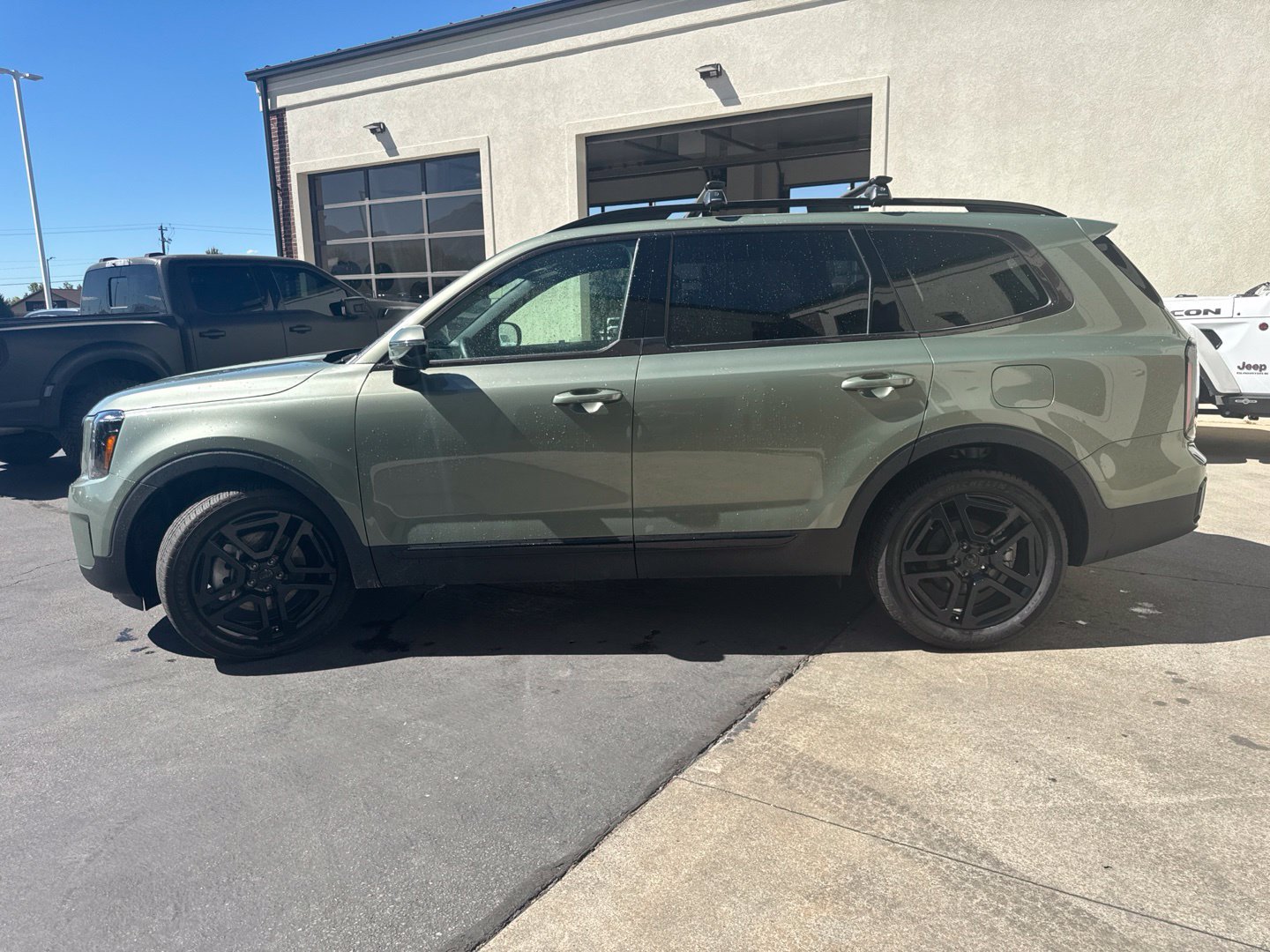 Used 2025 Kia Telluride SX X-Line AWD/4WD image 5