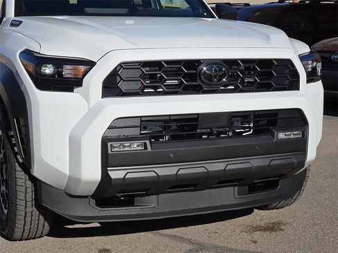 New 2025 Toyota 4Runner TRD Off-Road Premium image 9