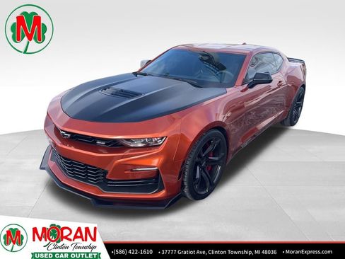 Used 2022 Chevrolet Camaro SS image 1