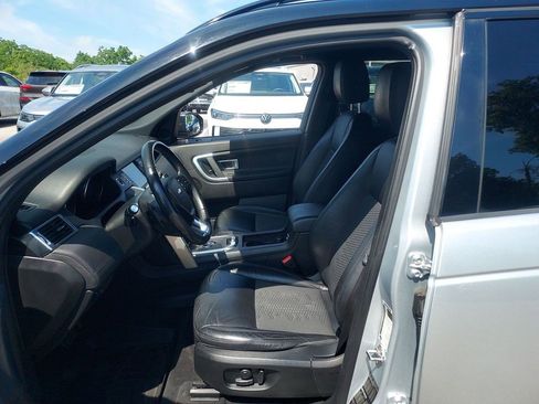 Used 2018 Land Rover Discovery Sport SE AWD/4WD image 31