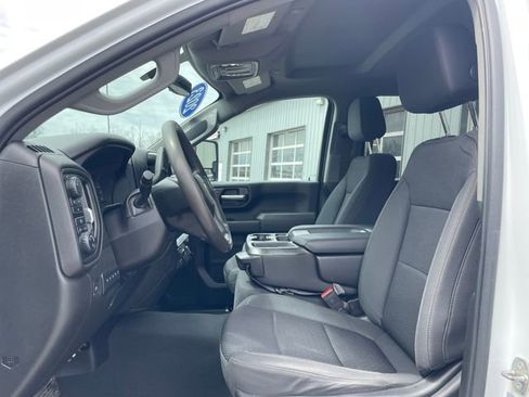 Used 2023 Chevrolet Silverado 2500 Custom w/ Gooseneck/5TH Wheel Package image 10