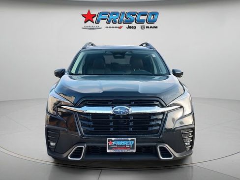 Used 2024 Subaru Ascent Touring image 2