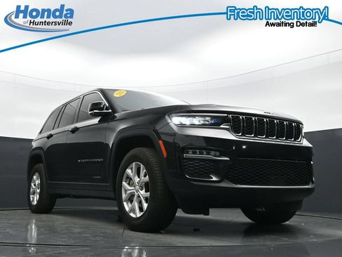 Used 2023 Jeep Grand Cherokee Limited RWD image 34
