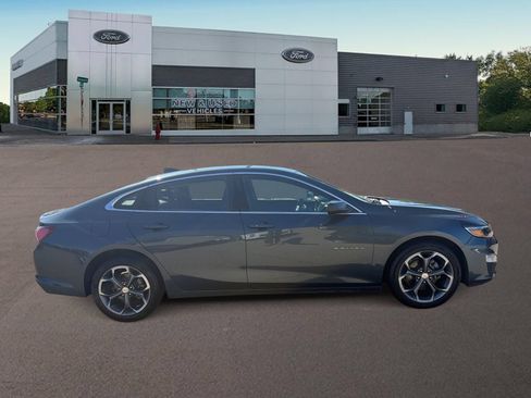 Used 2020 Chevrolet Malibu LT FWD image 12
