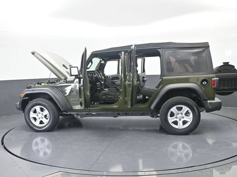 Used 2022 Jeep Wrangler Unlimited Sport AWD/4WD image 67
