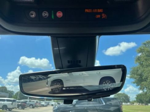 Used 2024 Cadillac XT5 Sportv w/ Technology Package AWD/4WD image 36